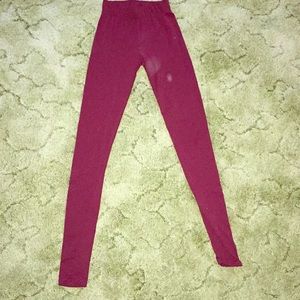 Maroon leggings